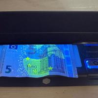 Verificatore di banconote