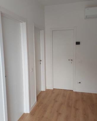 Muratore pestrelista idraulico