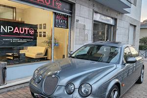 Jaguar S-Type 4.2 V8 cat R Super Charged