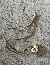 Collana THUN con cordino e cuore con ali