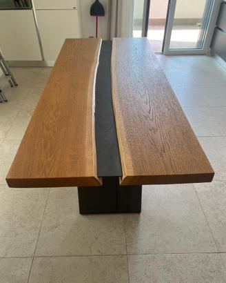 Tavolo design - legno/ghisa - ristorante stellato