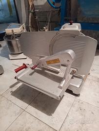 affettatrice professionale 380v