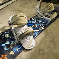 Snowboard salomon attacchi burton