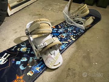 Snowboard salomon attacchi burton