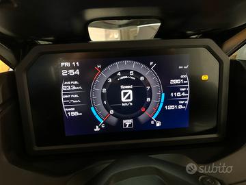 Yamaha TMAX tech 560