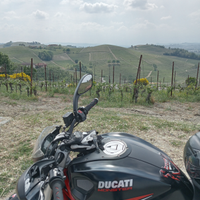 Ducati Monster 796