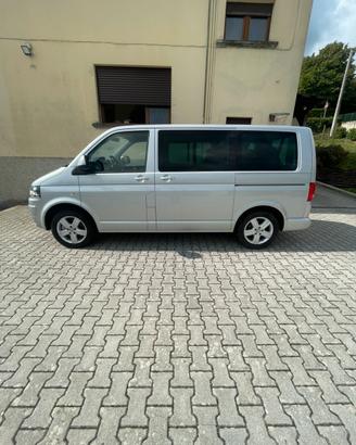 Vw caravelle t5 2.0 bitdi  4 Motion
