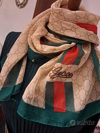 Foulard Gucci  vintage 