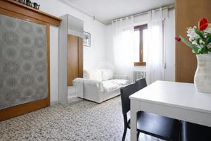 3 LOCALI A MILANO