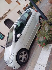 Mercedes a160
