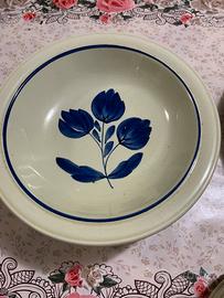 Piatti decrati a mano vintage