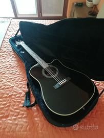 Acustica amplificata Takamine 531c