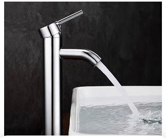 Miscelatore lavabo alto