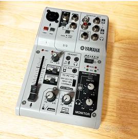 Mixer Yamaha Ag 03