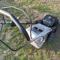 tagliaerba a trazione castelgarden 