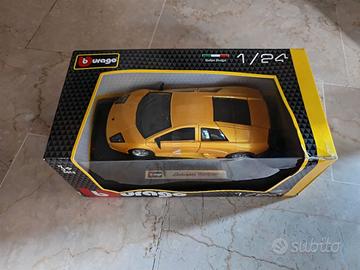 Lamborghini murcielago 1:24