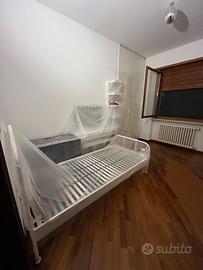 Coppia di letto Ikea Sagstua