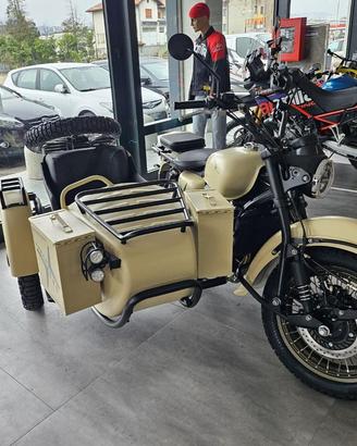 SWM Sidecar 520 .