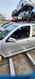 VOLKSWAGEN BORA 2004 - PORTA ANTERIORE SINISTRO