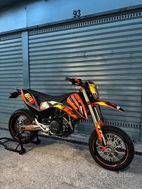 KTM 690 SMC -35kw