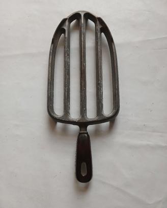 Poggiaferro da stiro d'epoca