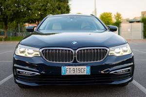 BMW 530 d xdrive Touring Luxury Tetto-Sterzo integ