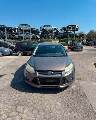 RICAMBI AUTO FORD FOCUS STATIO WAGON 2012