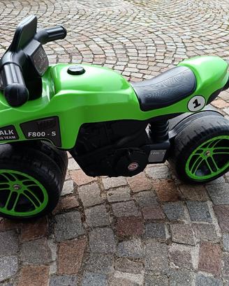 Moto giocattolo 