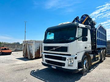 VOLVO TRUCK CO. FM12R62 - SCARRABILE SOLO MOTRICE