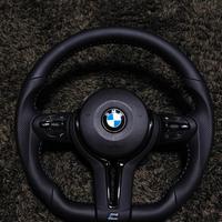 Volante M per BMW serie E. 