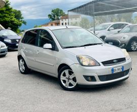 Ford Fiesta 2008 1.4 TDCi 5p. Titanium ok neopaten