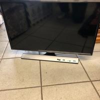 Tv led Mnitor Samsun 28 pollici