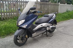 Yamaha T Max - 2001