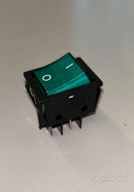 Interruttore bipolare luminoso verde 16 A