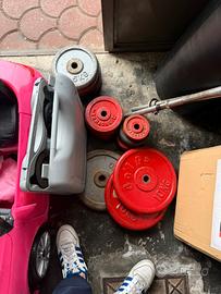 Dischi di vario peso e bilanciere