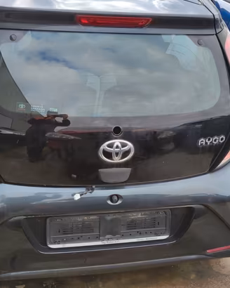 Portellone paraurti Toyota Aygo 2016