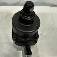 Avvitatore ad impulsi