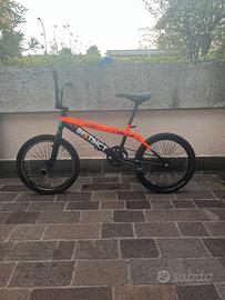 Bicicletta BMX