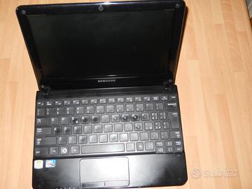 MINI PC SAMSUNG NC110. 10". RAM 2GB. . HD 320GB