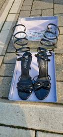 sandali donna alla schiava vernice nera mai.usati