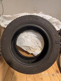 Bridgestone Blizzak 215/60 R17 96H