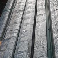 Paletti pvc e zincati varie misure 