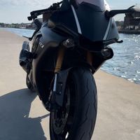 Yamaha R1