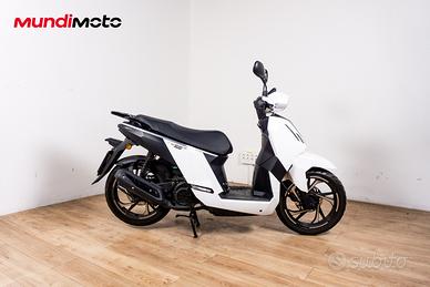 PEUGEOT TWEET 125 ABS - 2025