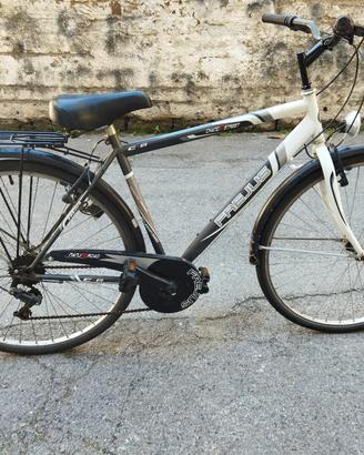 bici da passeggio misura 28 marca Frejus 
