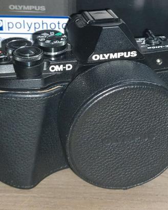 Custodia Olympus LC-60 + CS-51