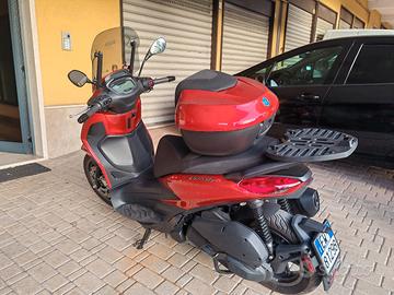 Beverly 300