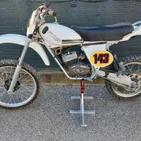 moto cross TITAN 50