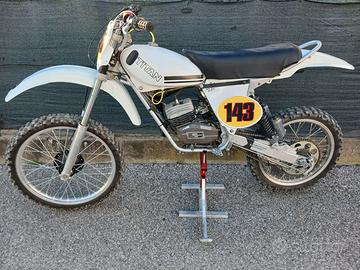 moto cross TITAN 50