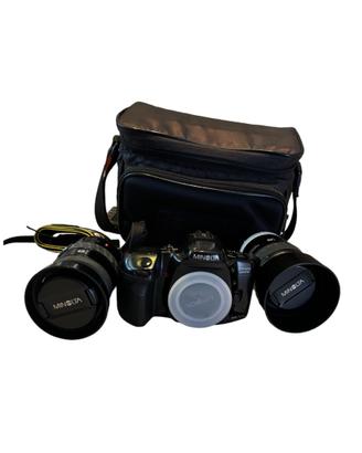 Macchina fotografica reflex Minolta Dynax 500 si